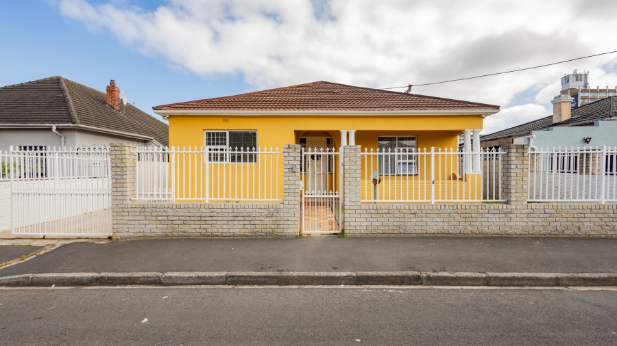 3 Bedroom Property for Sale in Glenlilly Western Cape